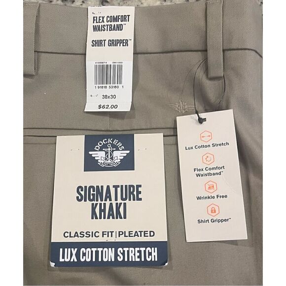 Dockers Men's Classic Fit Signature Lux Cotton Stretch Pants-Pleated - Picture 4 of 6